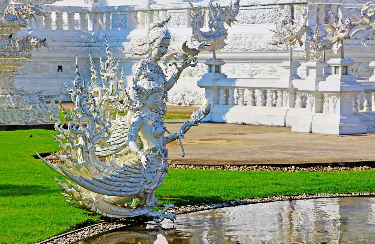 Wat Rong Khun White Temple, Chiang Rai, Thailand